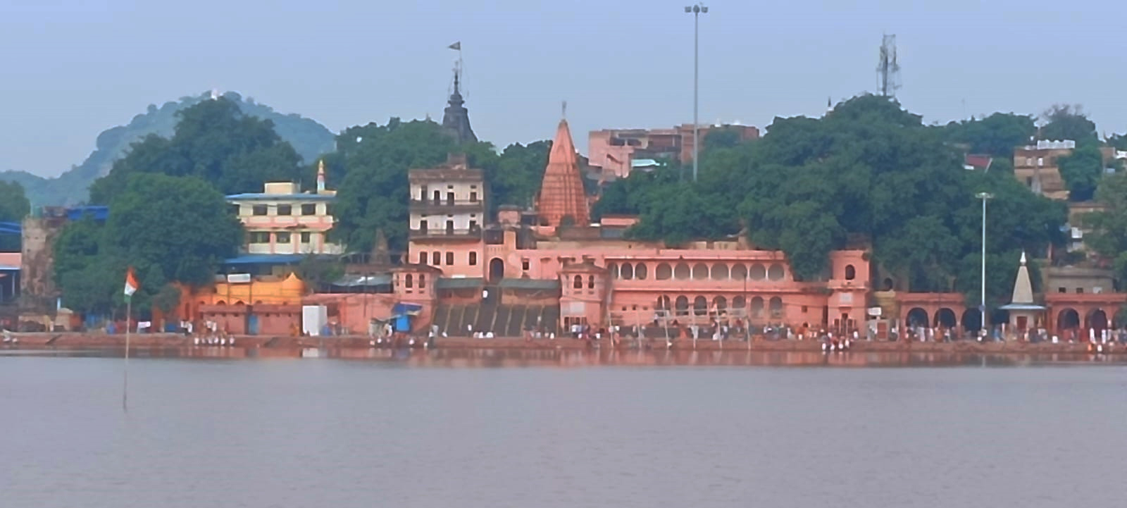 Gaya Falgu River Pind daan